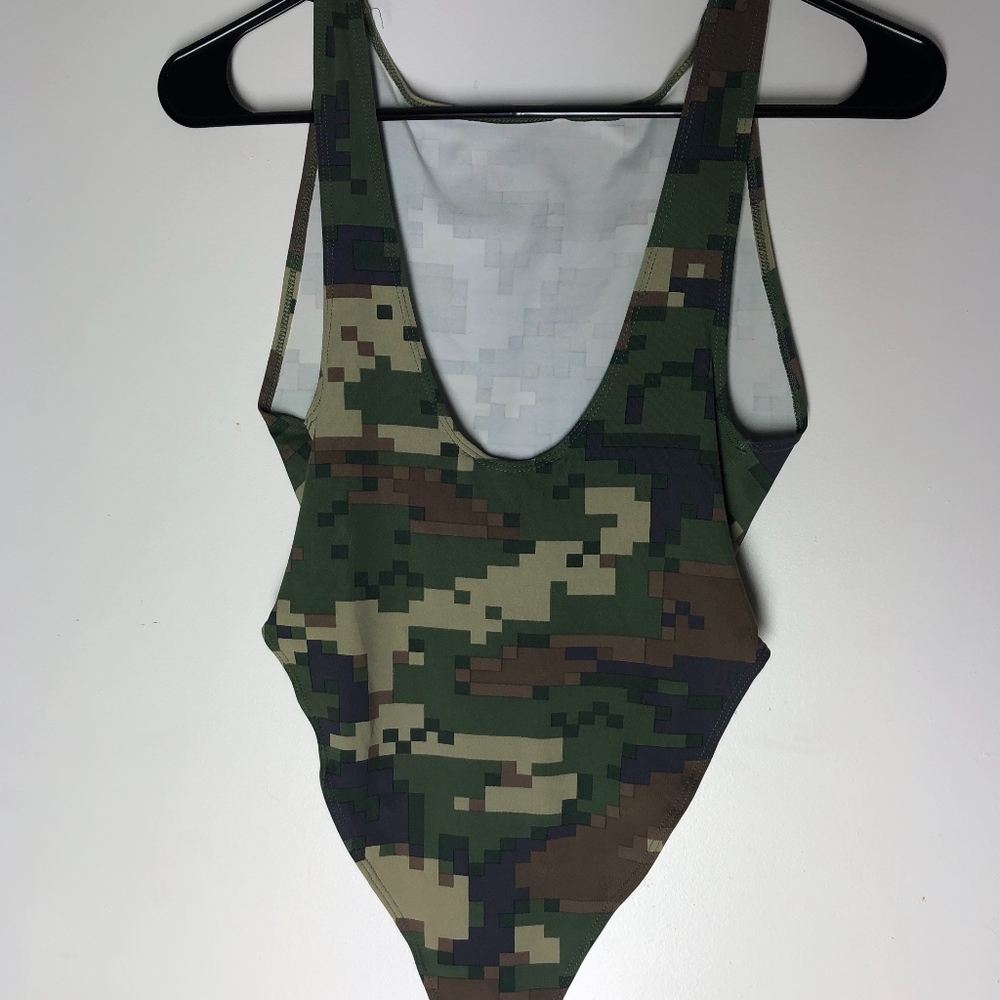 Bodysuit - Picture 2 of 2